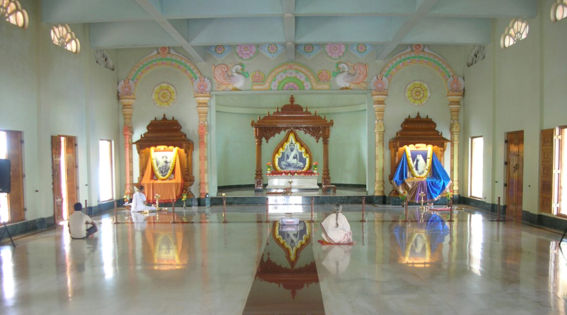 ramkrishna-ashrama-india
