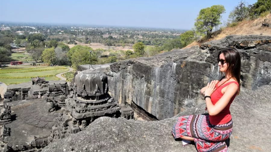 How to Go to Ajanta Ellora Caves from Aurangabad