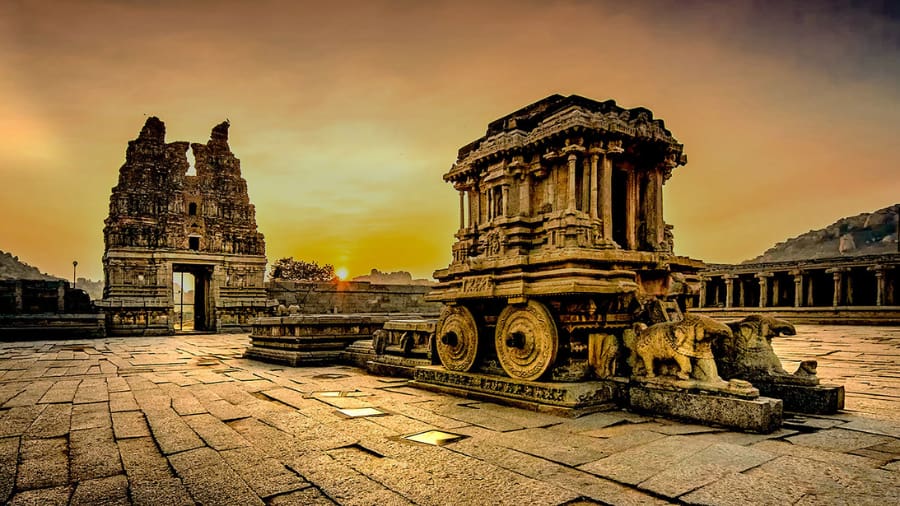 The Magnificent Ruins – Essential Things to See in Hampi