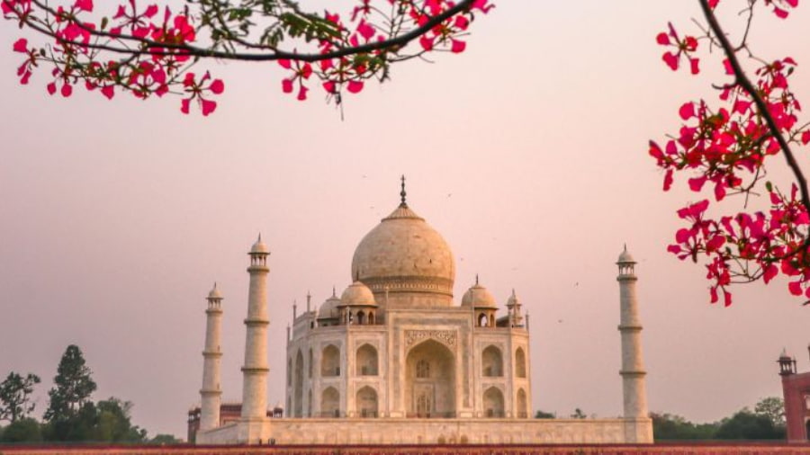Seasons To Consider a Taj Mahal Trip