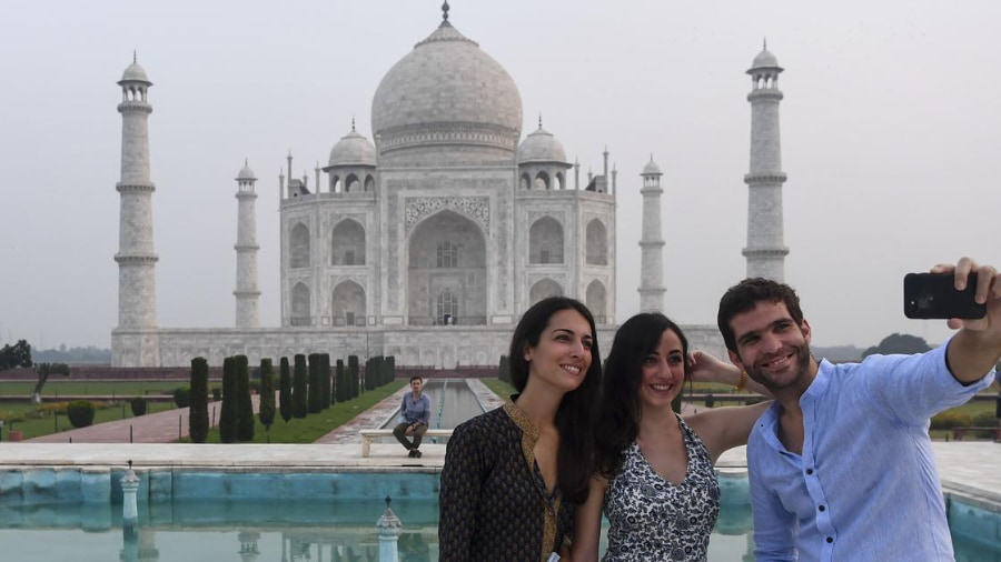 What is the Best Time to Visit the Taj Mahal
