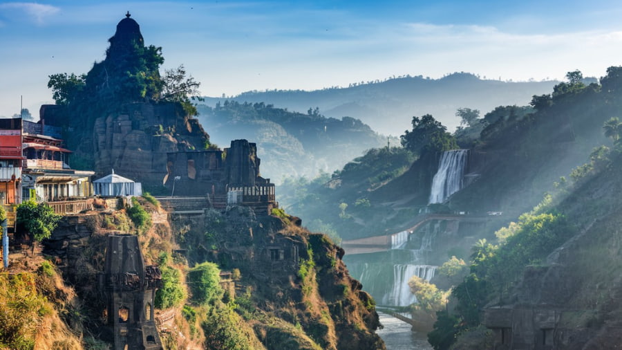 Must-Check Factors Before Booking Your Mahabaleshwar Stay