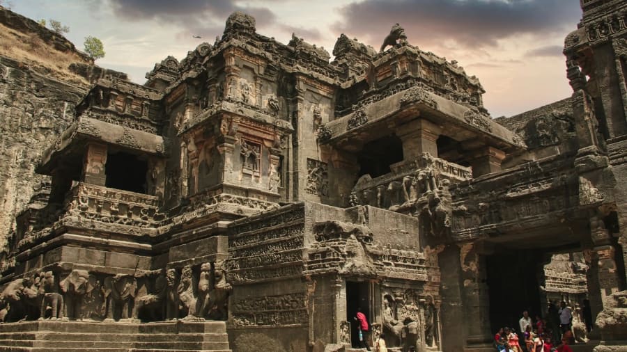 Ajanta and Ellora Caves Travel Guide History Overview