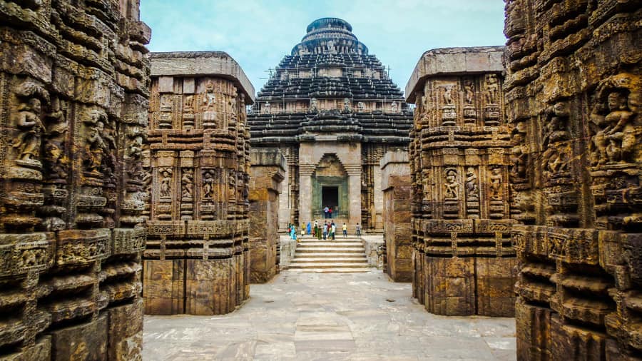 How to reach Konark Sun Temple, Odisha