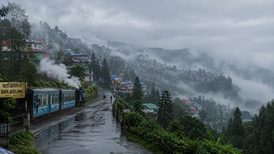 Why Should You Visit Darjeeling in Monsoon