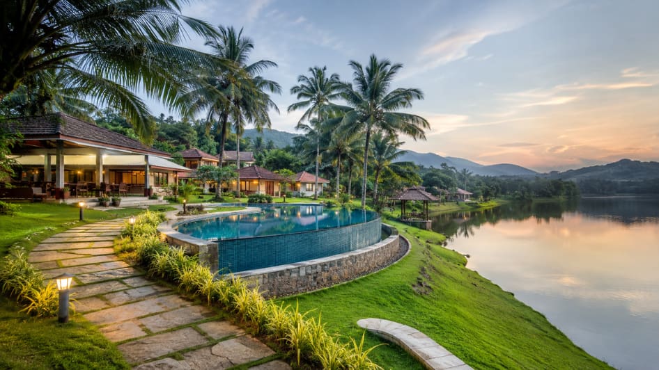 Palmgrove Lake Resort