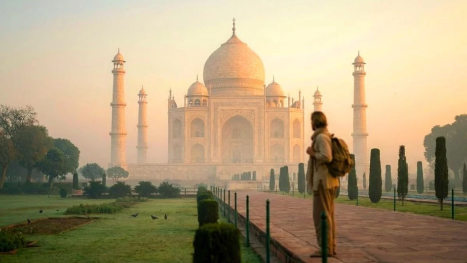 Why Add the Taj Mahal to Your Weekend Plans